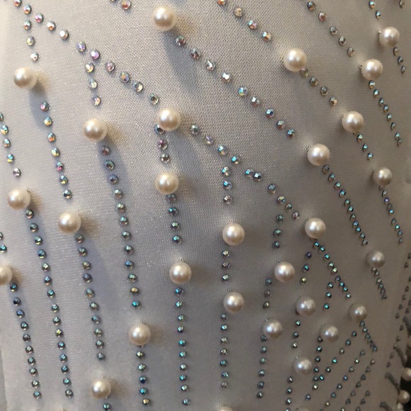 Formal attire - Picture 7 of 7